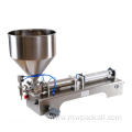 automatic cylinder pushes the piston liquid filling machine